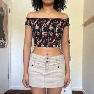 Floral Off-Shoulder Top - Black